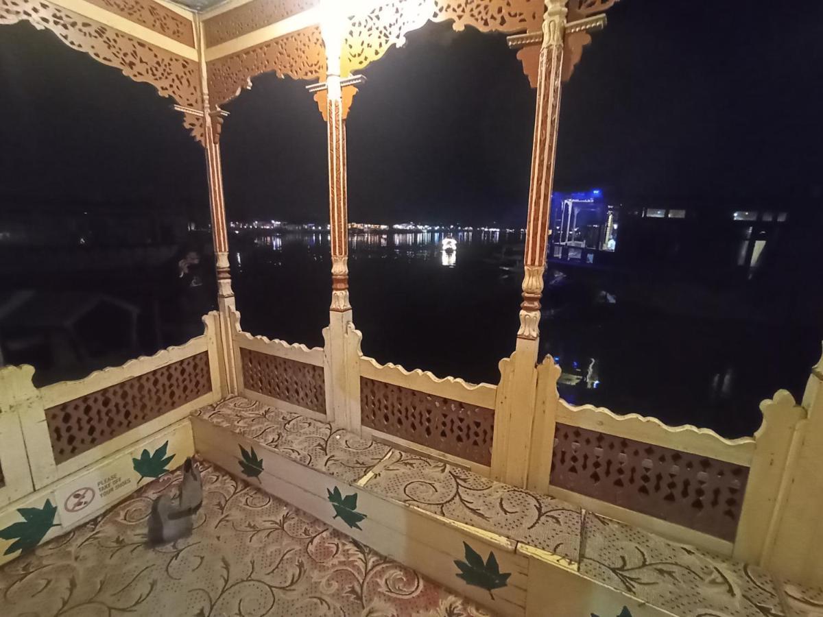 New Bombay Heritage Group Of House Boat Srīnagar 외부 사진